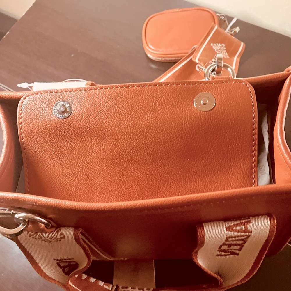 Steve Madden Satchel & Crossbody - image 3